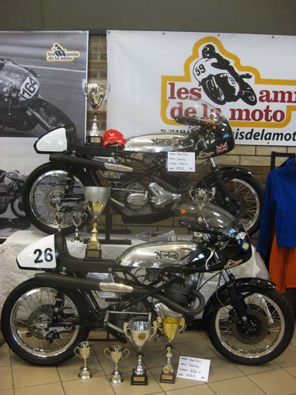 deux NORTON Seeley 750 (1972)