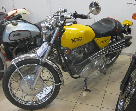 NORTON Commando Scrambler 750 (1969)